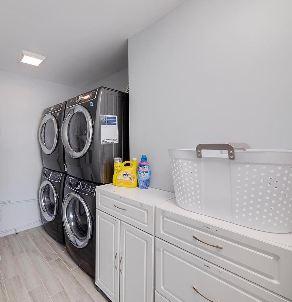 Beautiful 1 Bedroom Steps To The Beach! West Palm Beach Dış mekan fotoğraf